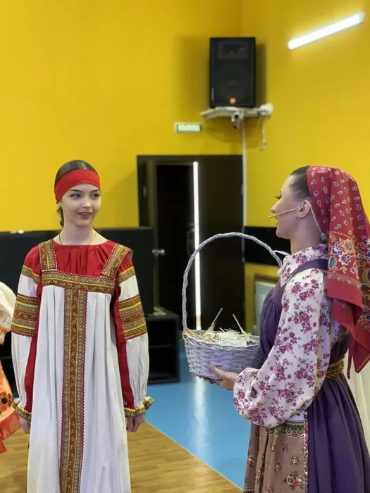 766d17a7-e4c8-4b9e-9a77-957b59664321